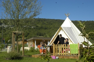 Camping La Roche d'Ully (Franche Comté) Dsc1189